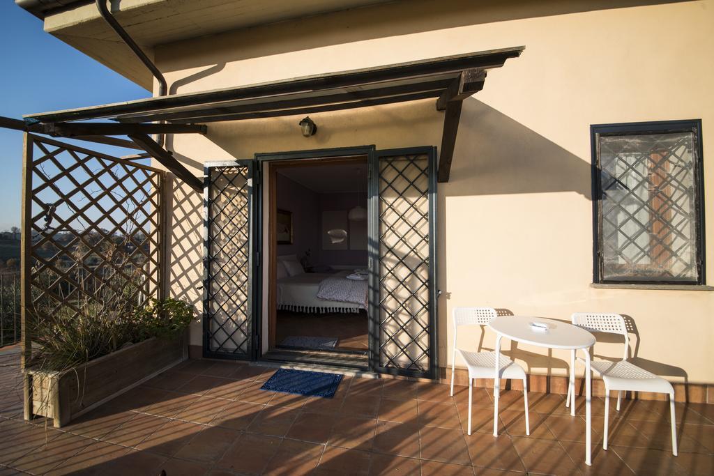 Le Tre Querce Bed & Breakfast ฟิอาโน โรมาโน ห้อง รูปภาพ
