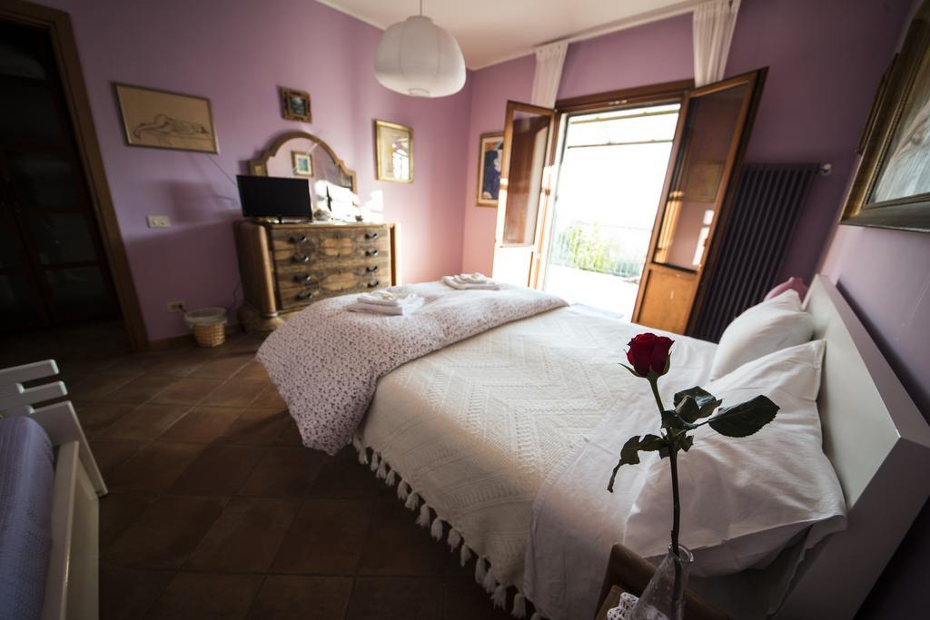 Le Tre Querce Bed & Breakfast ฟิอาโน โรมาโน ห้อง รูปภาพ