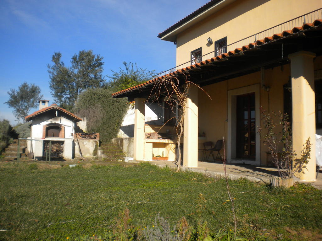 Le Tre Querce Bed & Breakfast ฟิอาโน โรมาโน ภายนอก รูปภาพ
